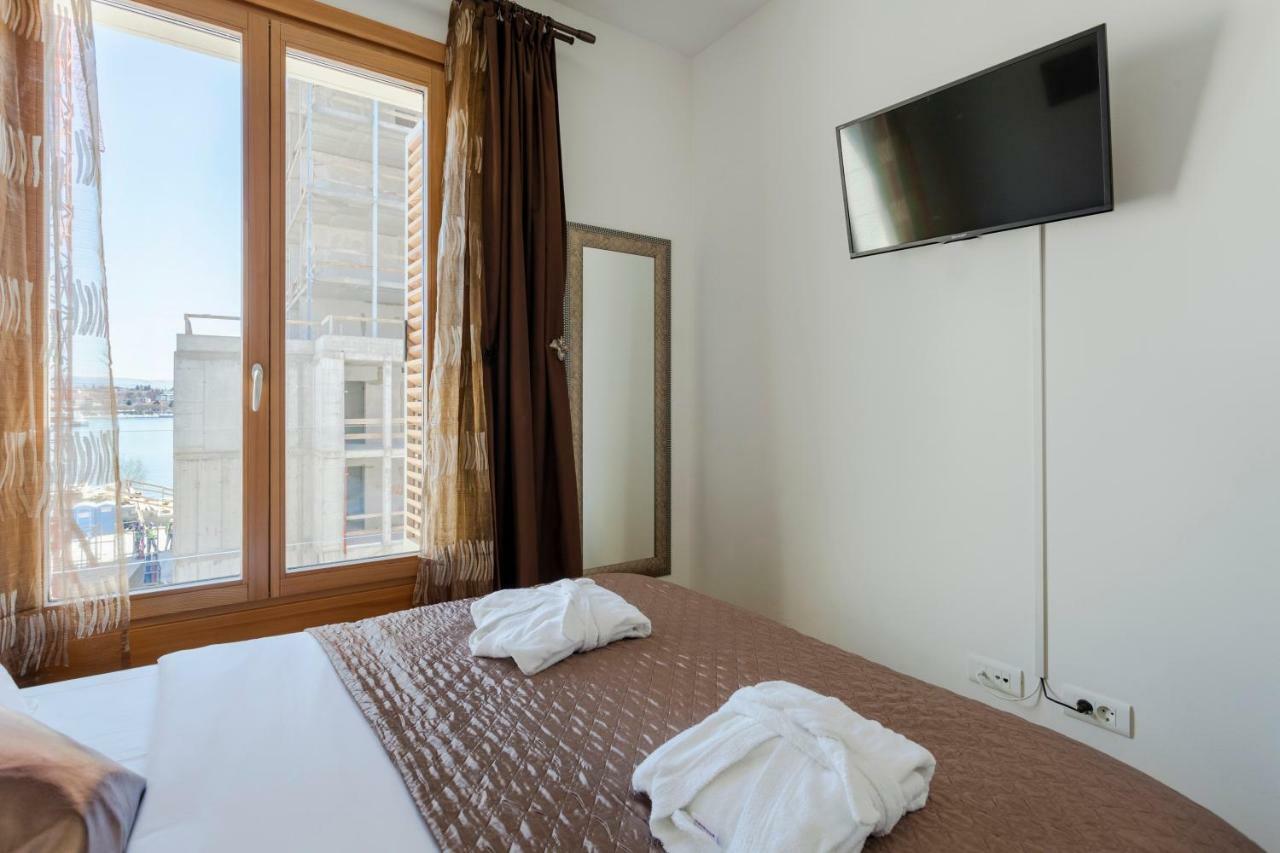 New Luxury Apartment Nives On Seaside 스플리트 외부 사진