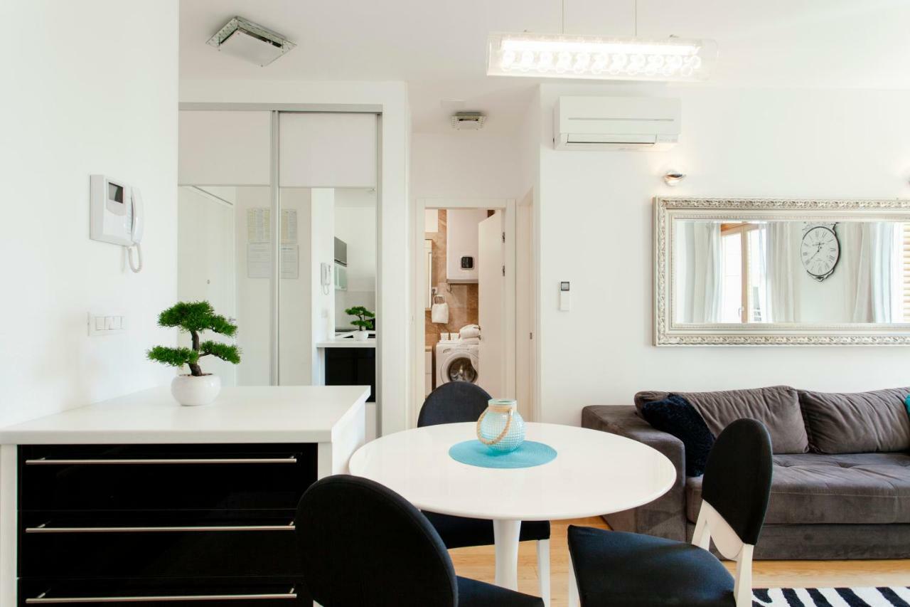 New Luxury Apartment Nives On Seaside 스플리트 외부 사진