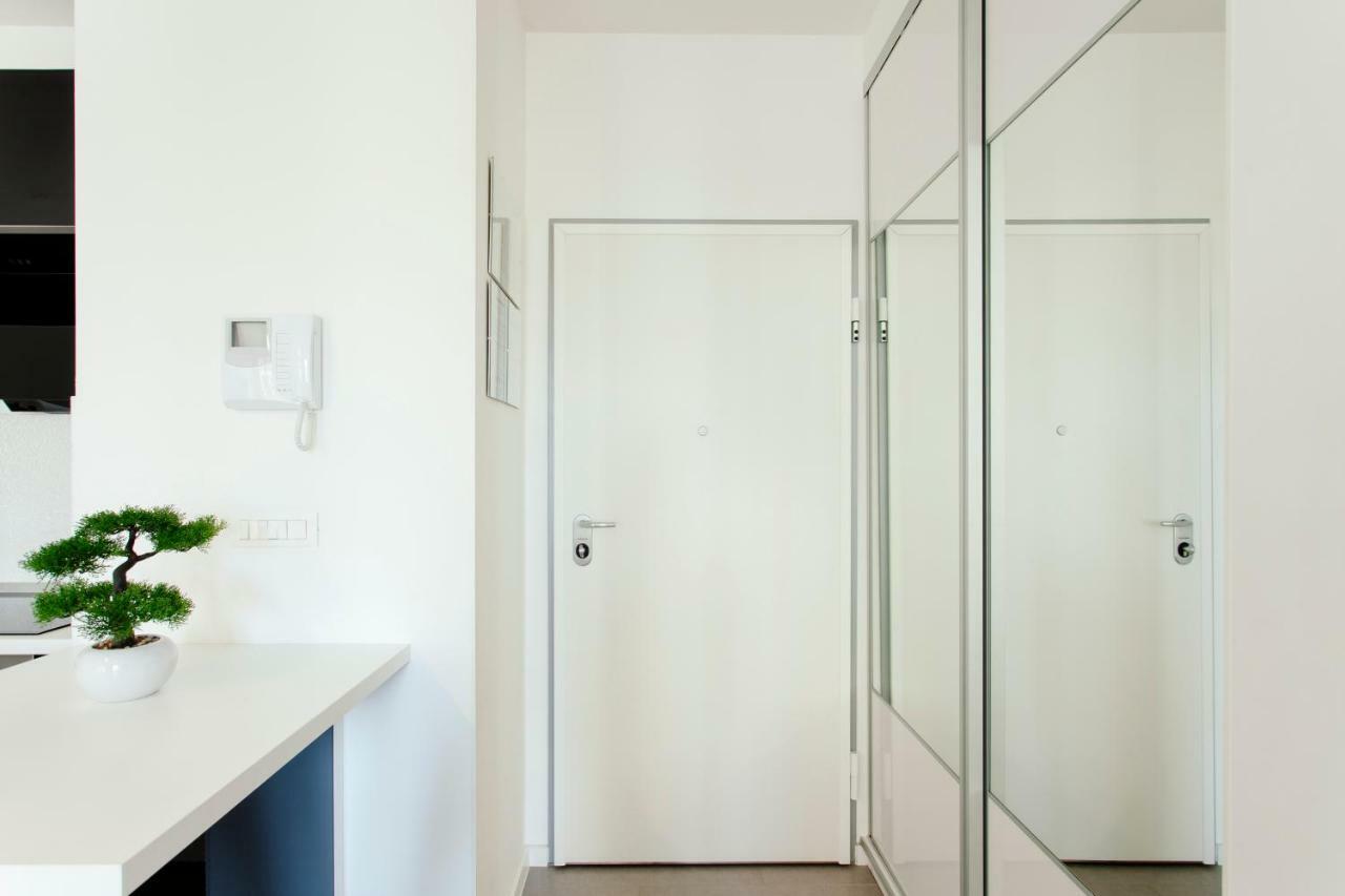 New Luxury Apartment Nives On Seaside 스플리트 외부 사진