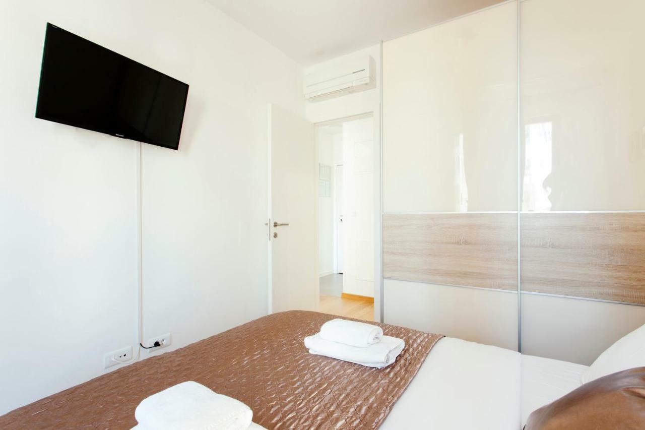 New Luxury Apartment Nives On Seaside 스플리트 외부 사진